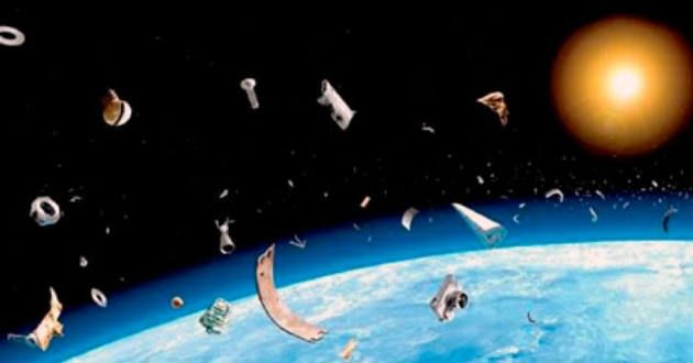 A poner la basura espacial en su lugar.
