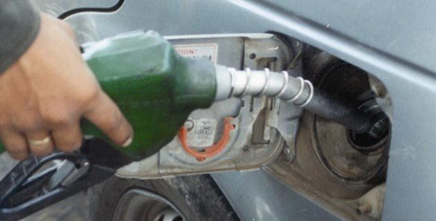 El precio de la gasolina se mantiene estable