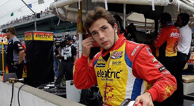 El piloto Carlos Muñoz sube al podio en Indianápolis