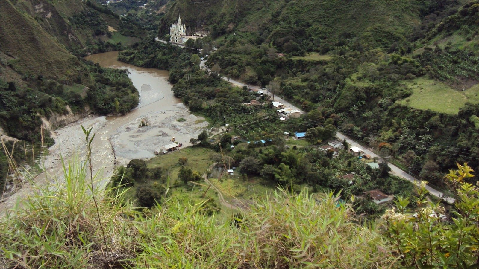 Inversión de 800 millones en vías terciarias del municipio de San Pablo