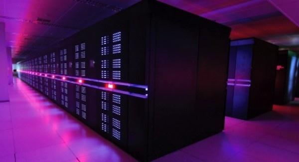 China crea la super – computadora más potente de la historia