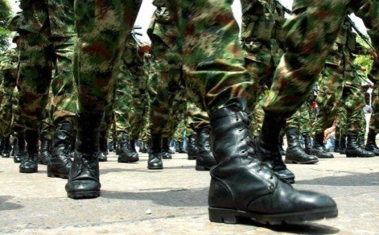 EL CONGRESO IGNORÓ CRÍTICAS AL FUERO MILITAR