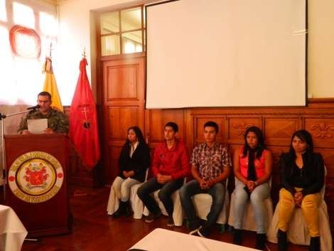 Jóvenes nariñenses serán becados por el Ejército Nacional