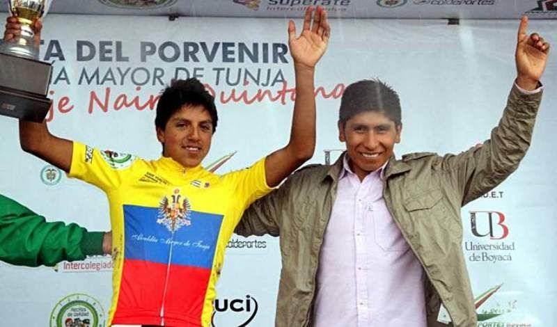 Hernán Aguirre del equipo Gobernación de Nariño gran campeón de la Vuelta al Porvenir.