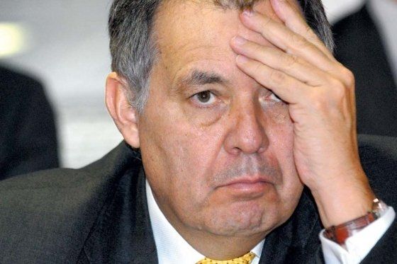 INDIGNADOS PIDEN LA RENUNCIA EL PROCURADOR ORDOÑEZ