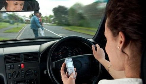 Muchos factores distraen a los conductores y motivan accidentes de tru00e1nsito.
