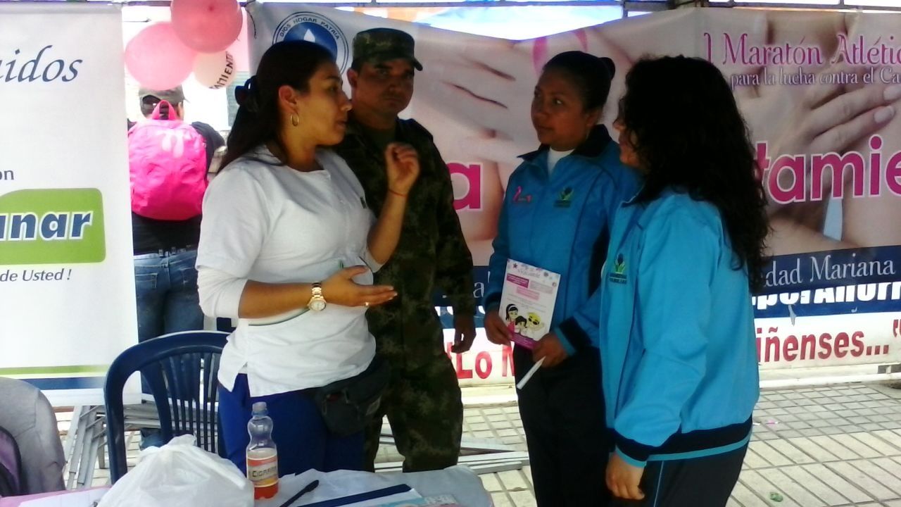 La lucha contra el cu00e1ncer de seno ha despertado la solidaridad del Eju00e9rcito Nacional. La lucha contra el cu00e1ncer de seno ha despertado la solidaridad del Eju00e9rcito Nacional.