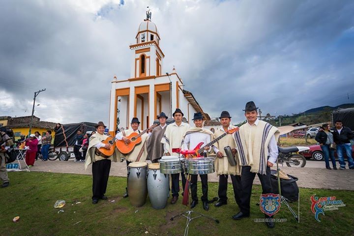 GRUPO "SON DE AYER" DE MAPACHICO
