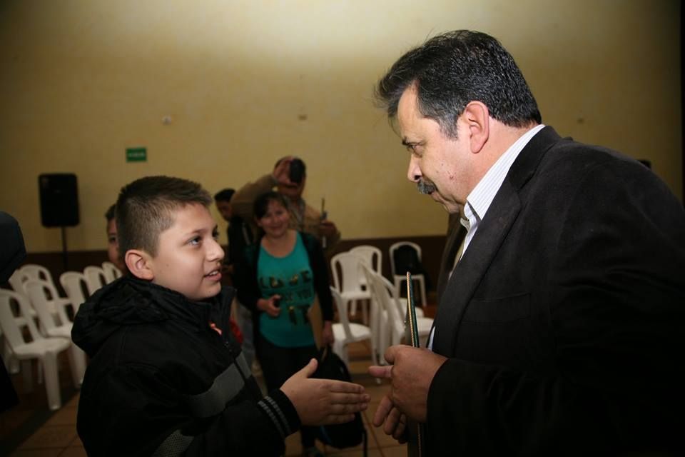 El bachiller más joven del país es nariñense.