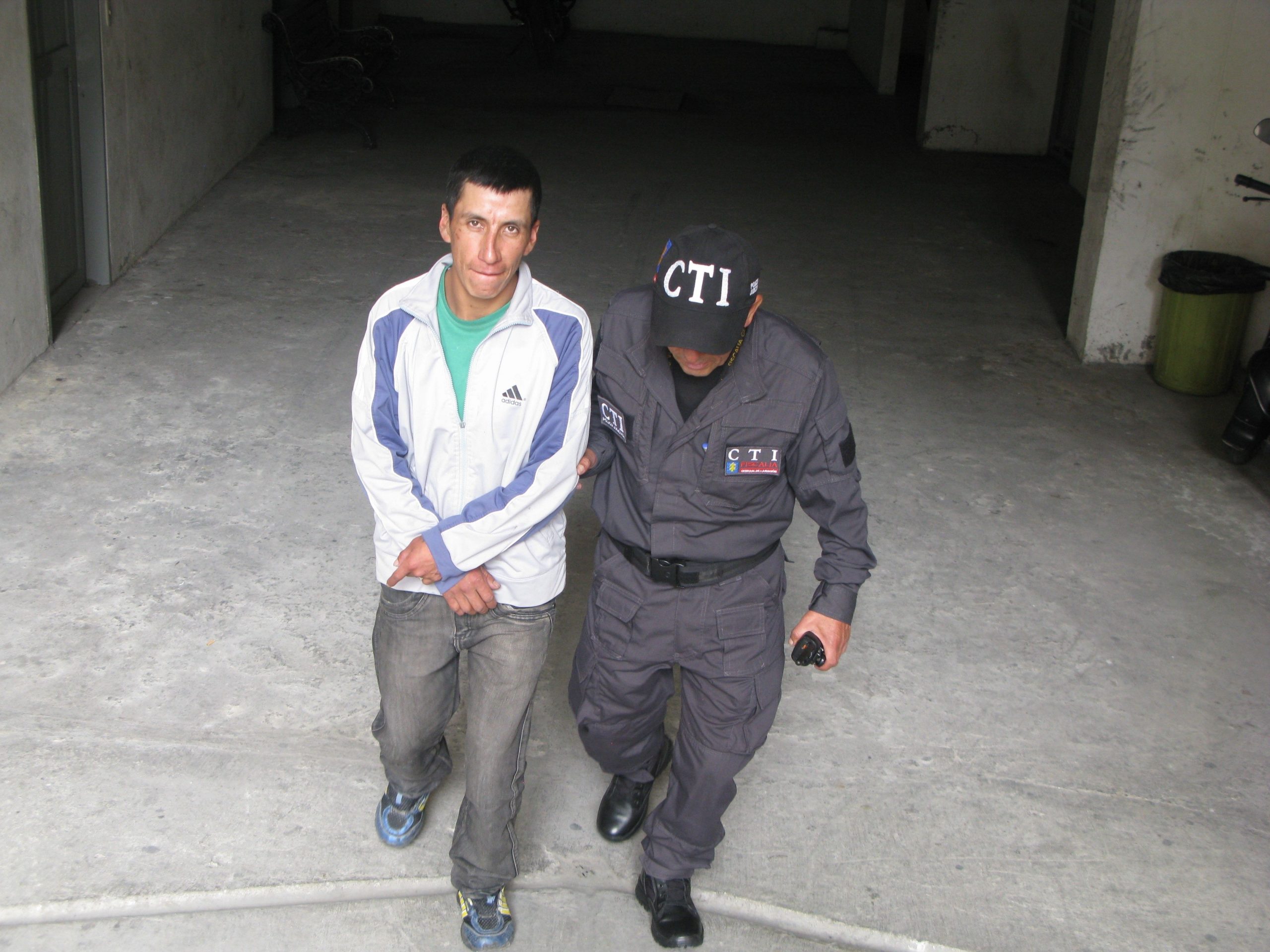 Por golpear a su mujer de manera salvaje fue a dar a la cu00e1rcel Jhon Jairo Acosta Rodru00edguez.