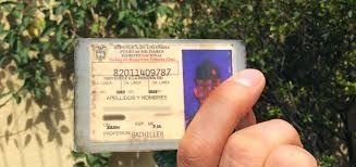 Presidente Santos solicitó que libreta militar no sea requisito para conseguir empleo