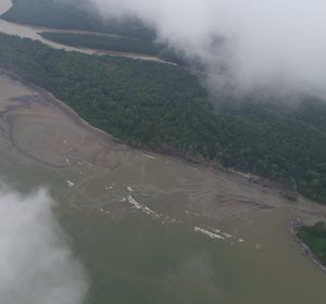 Se detectó presencia de crudo en la desembocadura del Pacífico