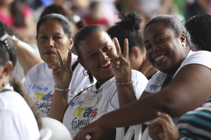Más de 2 millones de hogares recibirán pago del programa Más Familias en Acción