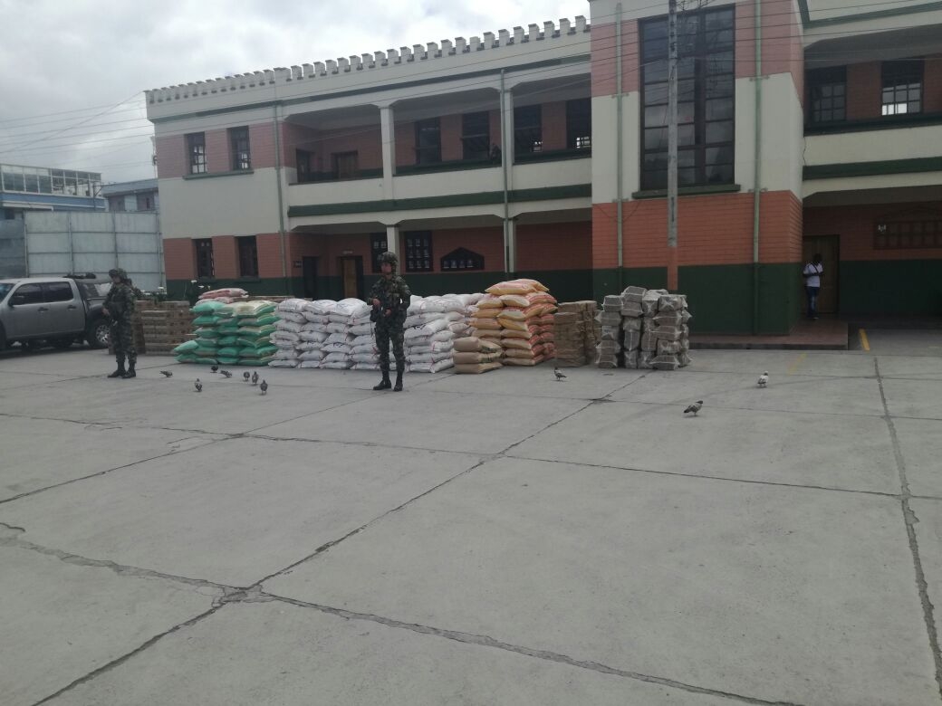Ejército incauta productos de contrabando en Sapuyes e Ipiales