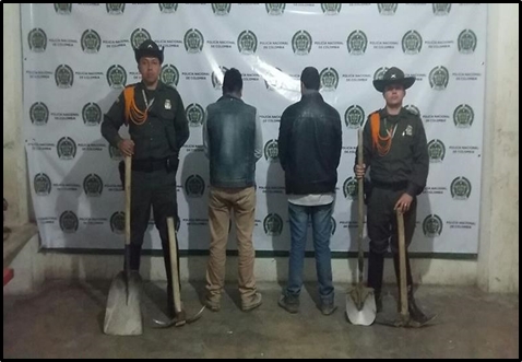 Fueron sorprendidos extrayendo arena de un terreno