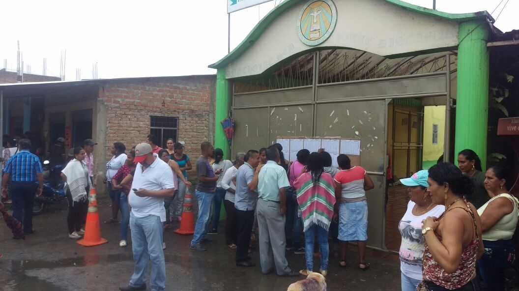 Gobernación destaca participación democrática de tumaqueños durante jornada electoral