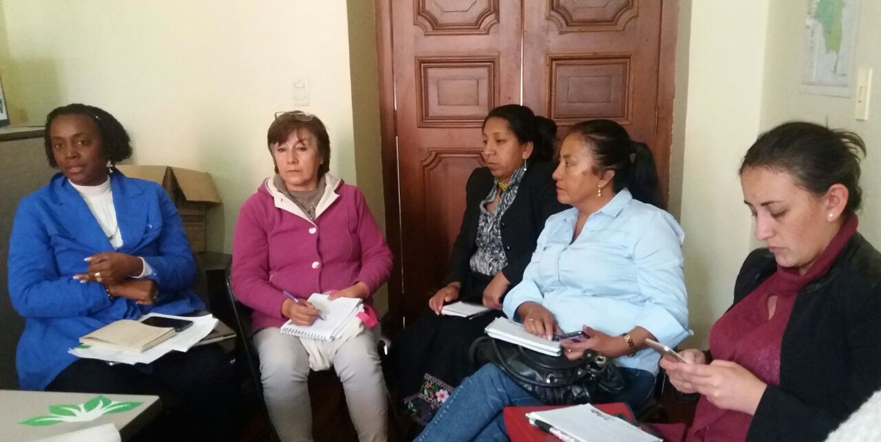Min agricultura y gobernación se reunieron con organizaciones de mujeres nariñenses