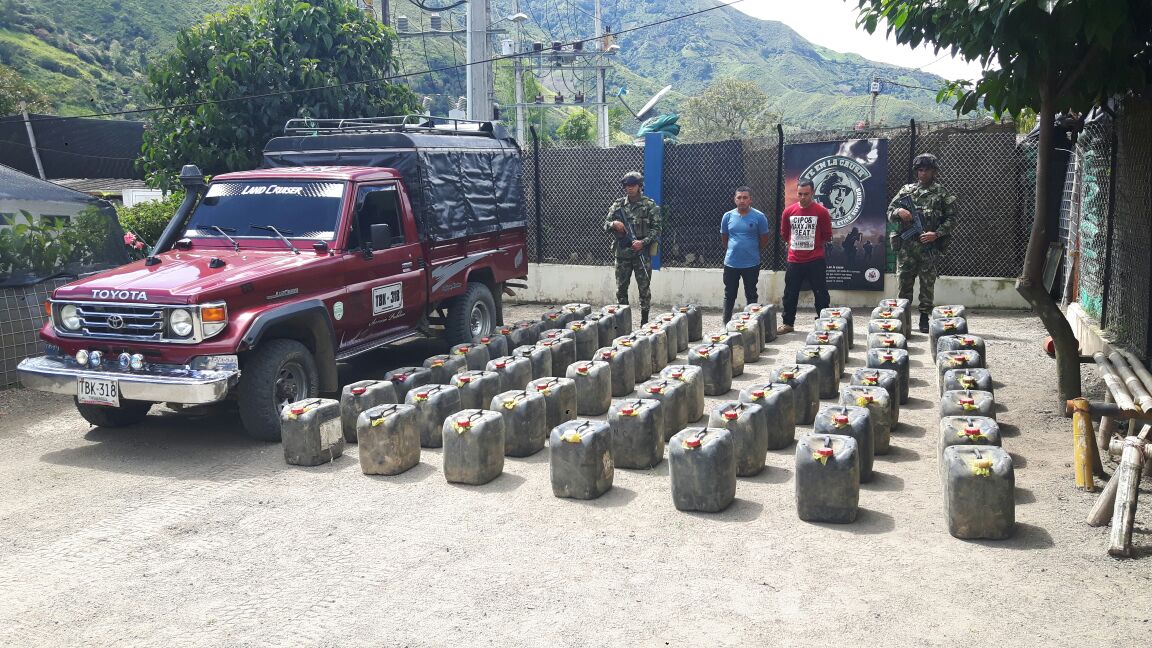 Capturados con 348 galones de gasolina