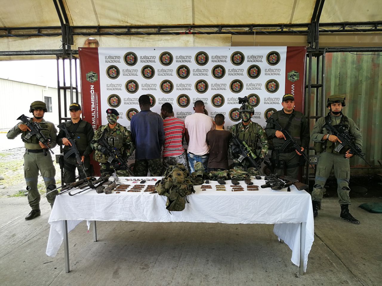 En Nariño, cuatro capturados fuertemente armados
