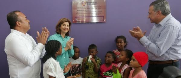 Ministra María Ángela Holguín inauguró casa lúdica en Tumaco