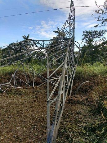 Nuevo atentado a torre de energía en Tumaco