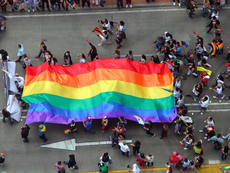 Gobierno adopta Política Pública LGBTI