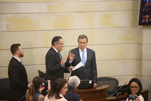 Fortalecimiento institucional del Congreso en la agenda del presidente del Senado Ernesto Macías