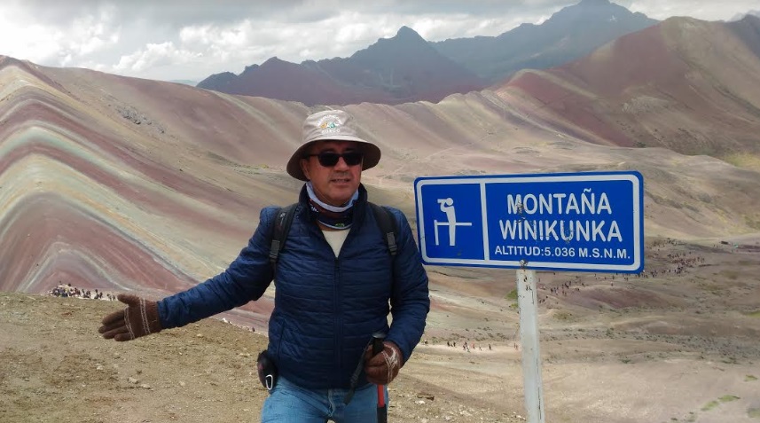 La montaña de siete colores atrae a miles de turistas de todo el mundo