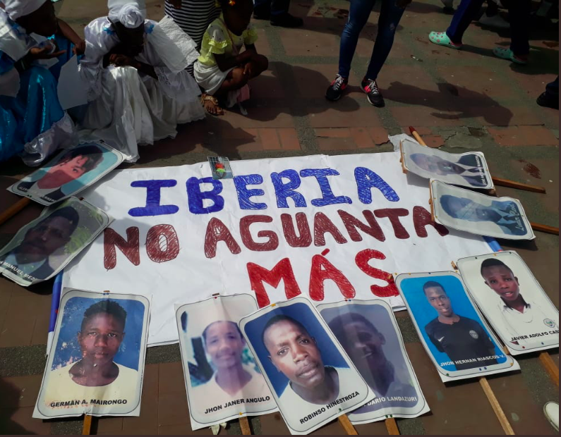Mientras se manifiesta el centralismo de Petro, Tumaco marchó por la vida.