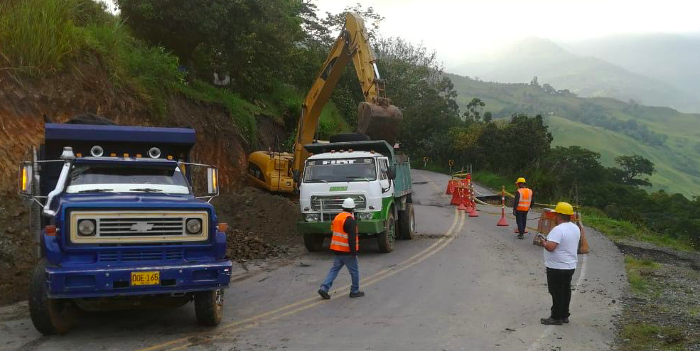 INVÍAS atiende emergencia presentada en el Km 94 de la Vía Popayán Mojarras