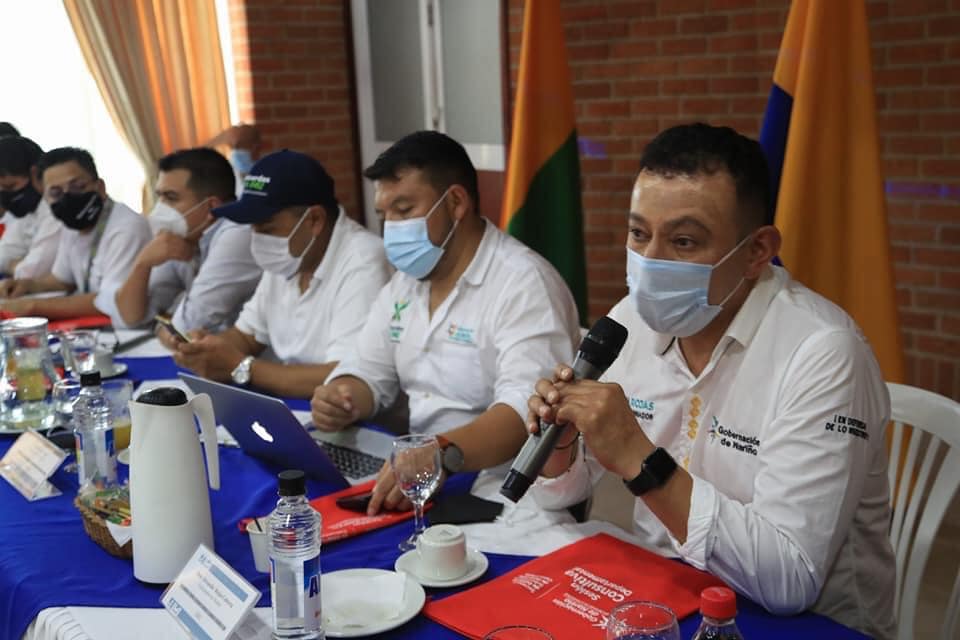 Gobernador de Nariño presentó balance de gestión en costa pacífica de Nariño