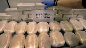 Atrapados con 50 kilos de heroína