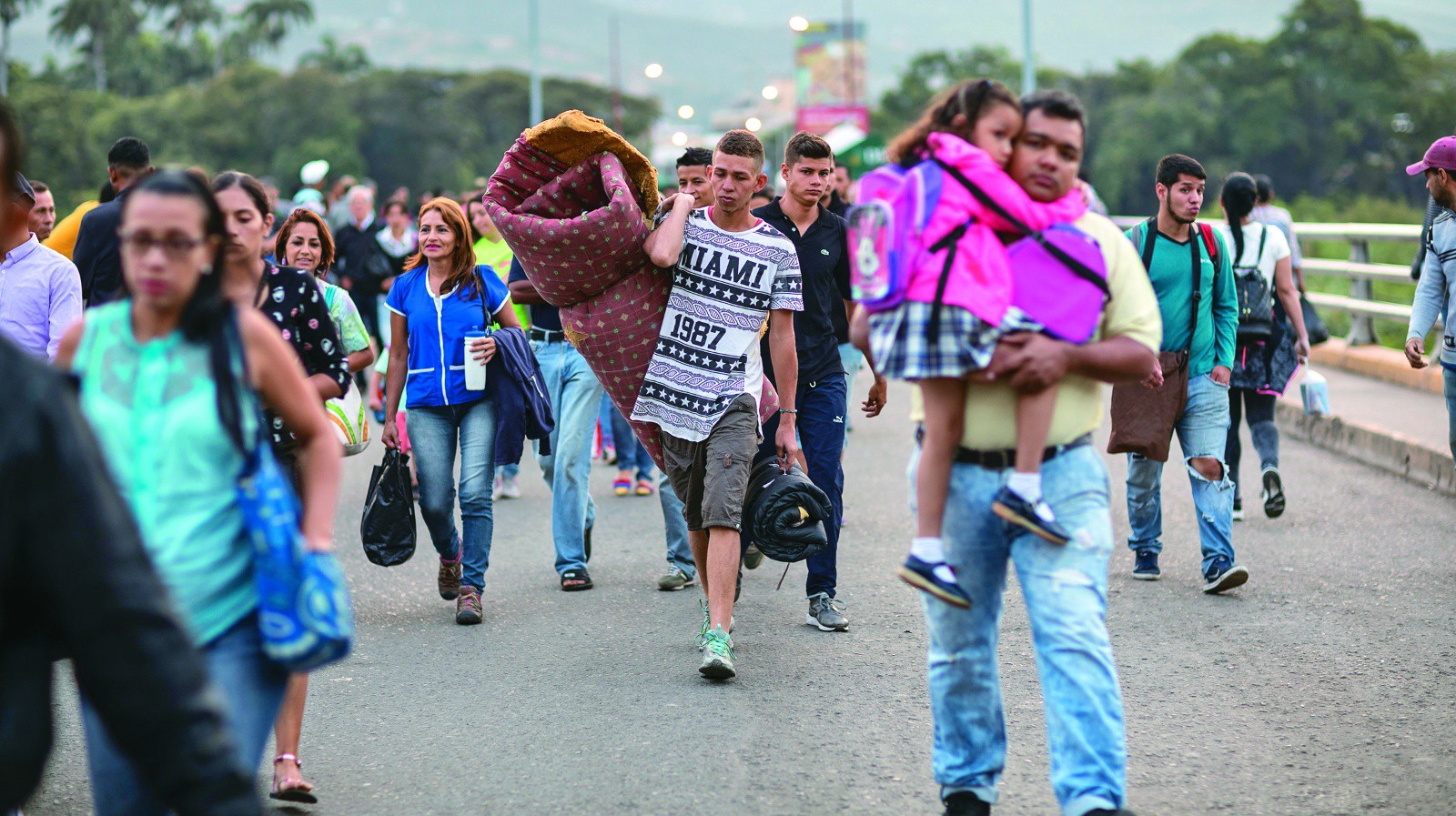 Representante del Centro Democrático plantea que recursos congelados de Venezuela sean destinados a afrontar la crisis migratoria.