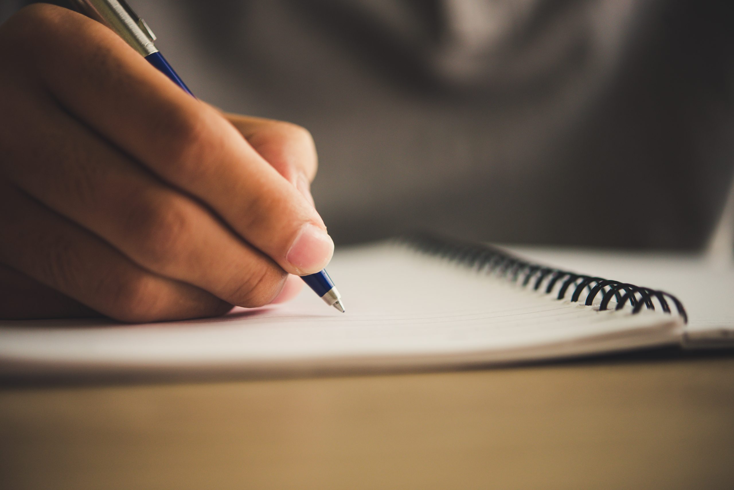 Abierta convocatoria para participar en cursos gratuitos de escritura y gestión editorial