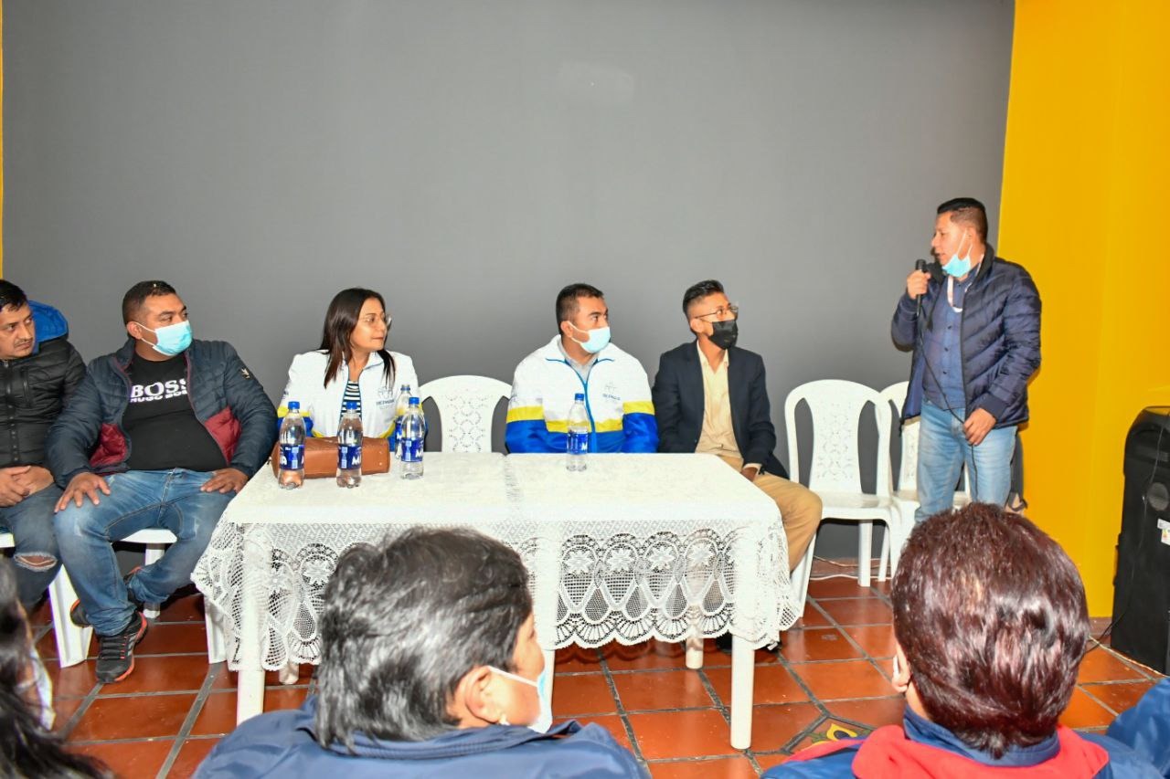 Se socializan proyectos de mejoramiento vial en el corregimiento de Catambuco