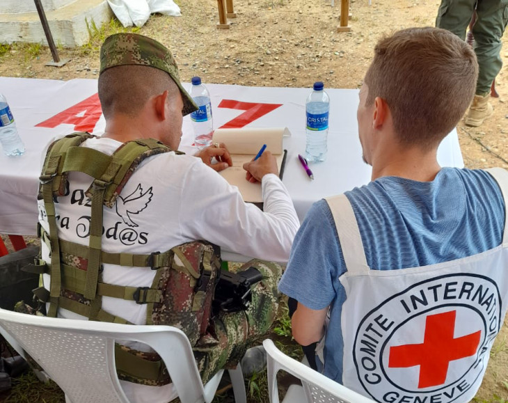 Disidentes liberaron a 16 personas que tenían secuestradas