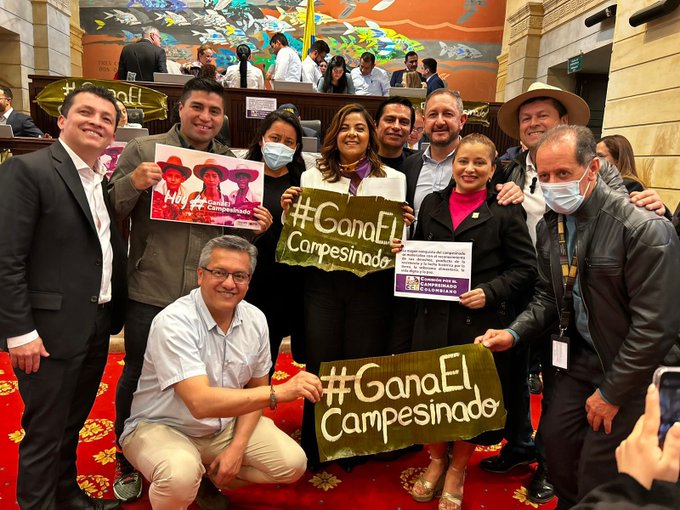 Tras ocho debates, aprobaron acto legislativo que reconoce a campesinos como sujetos de derechos