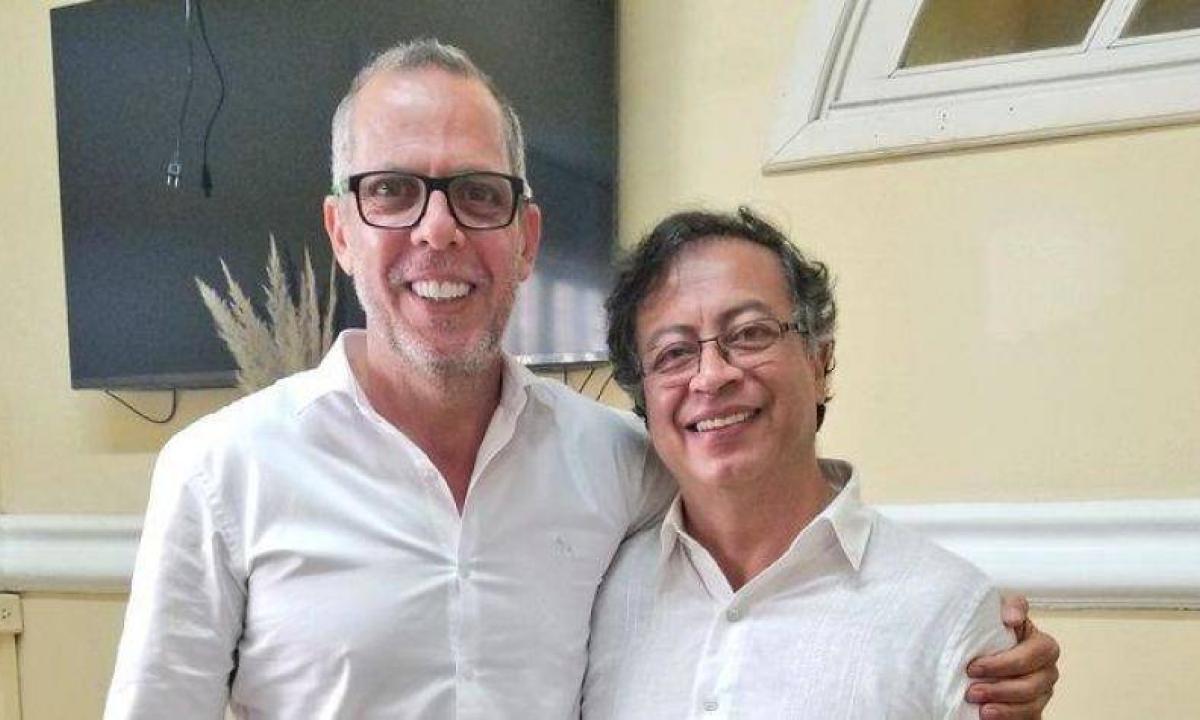 Alfredo Saade tiene contrato millonario con el Gobierno