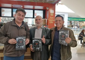 Personajes 10- Historias que inspiran. Reseña