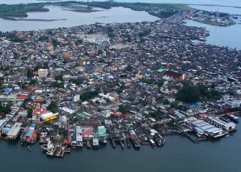 Con 16 personas se hundió embarcación en Tumaco (Nariño)