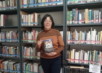 Cinco maestros de poesía se unen para lanzamiento del libro “Tejedores de Versos”: una polifonía poética