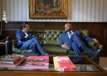 Camilo Romero retoma funciones como embajador de Colombia en Argentina