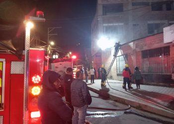 Bomberos controlan incendio estructural en barrio Chapal (Pasto)