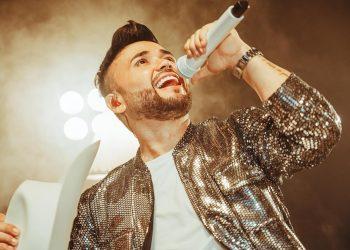 Ciro Quiñonez se consagra en la música popular