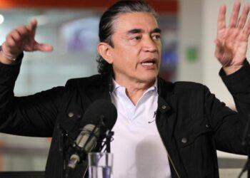 Gustavo Bolívar rechazó bloqueos en el paro camionero y defendió el alza en el precio del ACPM