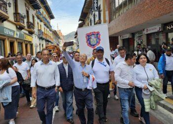 Alcalde de Pasto, Nicolás Toro, salió a marchar a favor de las reformas de Petro