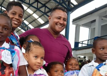 El concejal, médico y líder social, Pablo Erazo Ortíz, es El Personaje 10.