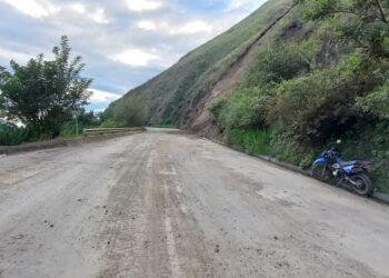INVÍAS ordena el paso controlado en el día en la vía Cano – Mojarras por riesgo de deslizamientos