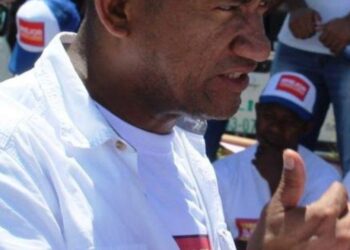 Un gobernador ruin y mentiroso