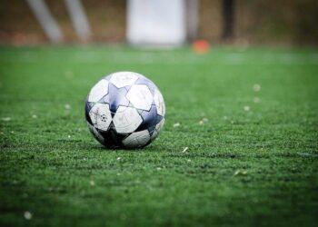 Los futbolistas colombianos mejor pagados que juegan en Europa
